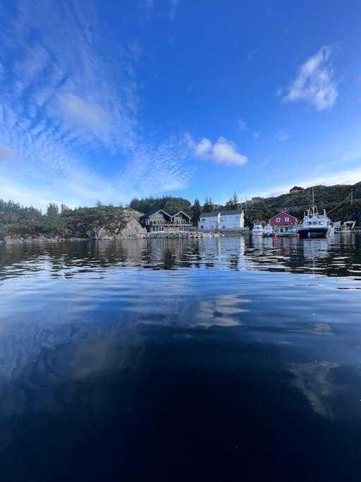 Villa Eksklusiv Rorbu - Havblikk 1 - Batutleie Bekkjarvik Exterior foto
